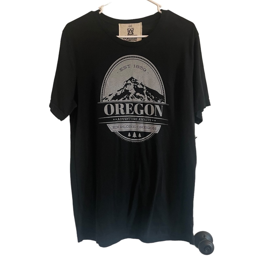 Oregon Graphic Tee Adventure Awaits Black T-Shirt Unisex L Travel Nature